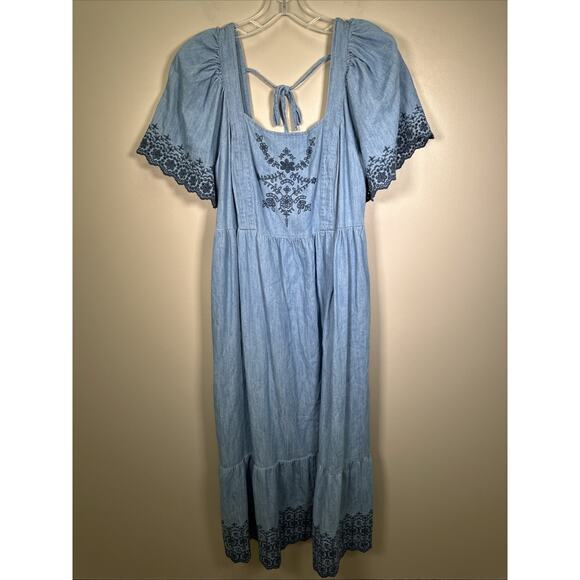 Old Navy Midi Dress L Flutter Sleeve Eyelet Chambray Peasant Cottagecore Flowy - Picture 2 of 9